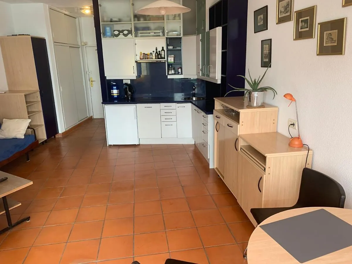 First Line Playa Los Cristianos Beachfront Ocean View 0*, Los Cristianos (Tenerife)